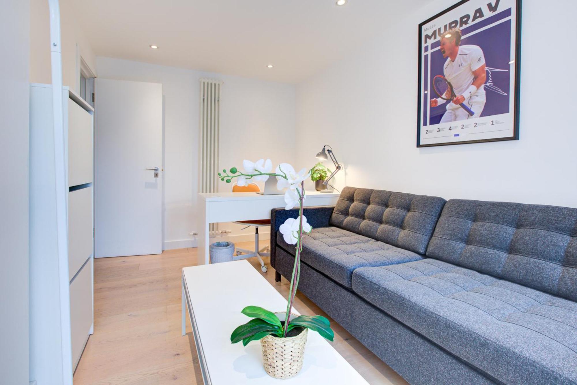 Neoteric Home Wimbledon Village Лондон Экстерьер фото